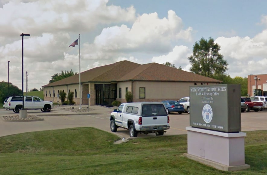 155 Forrest Dr, Hannibal, MO for sale - Primary Photo - Image 1 of 1