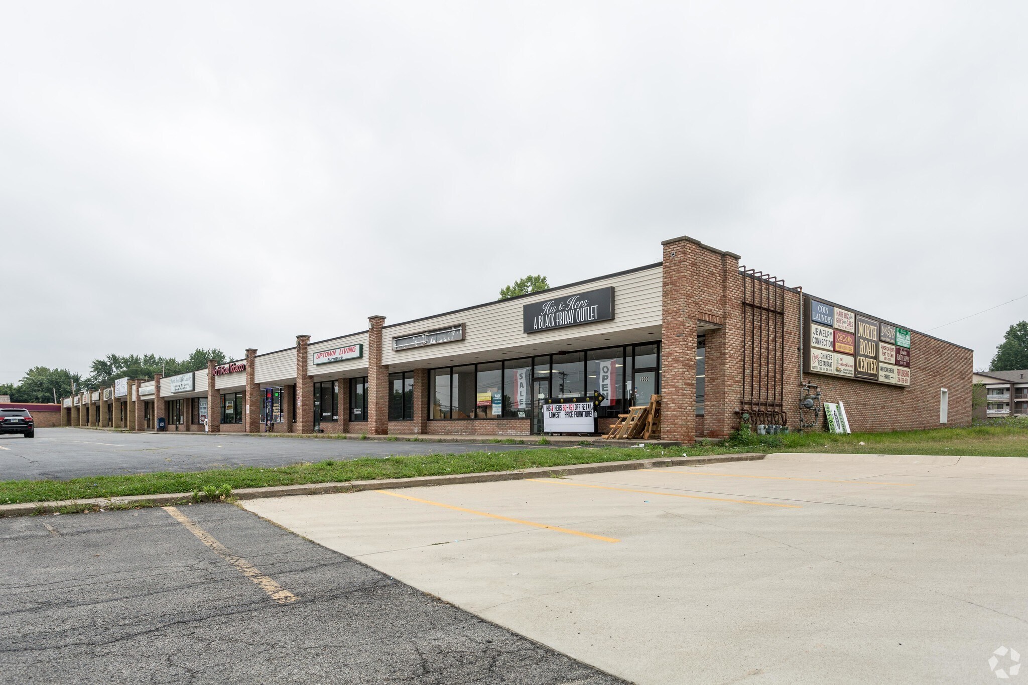 2000-2020 North Rd SE, Warren, OH for sale Primary Photo- Image 1 of 1