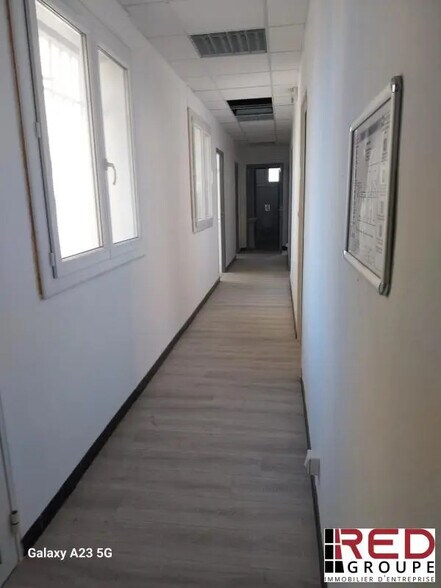 Marseille, Marseille for lease - Building Photo - Image 3 of 5