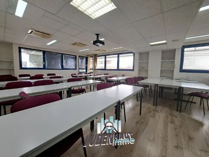 Office in Toulouse for sale - Interior Photo - Image 2 of 9