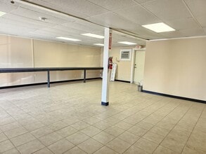 8510 C E King Pky, Houston, TX for lease Interior Photo- Image 2 of 3