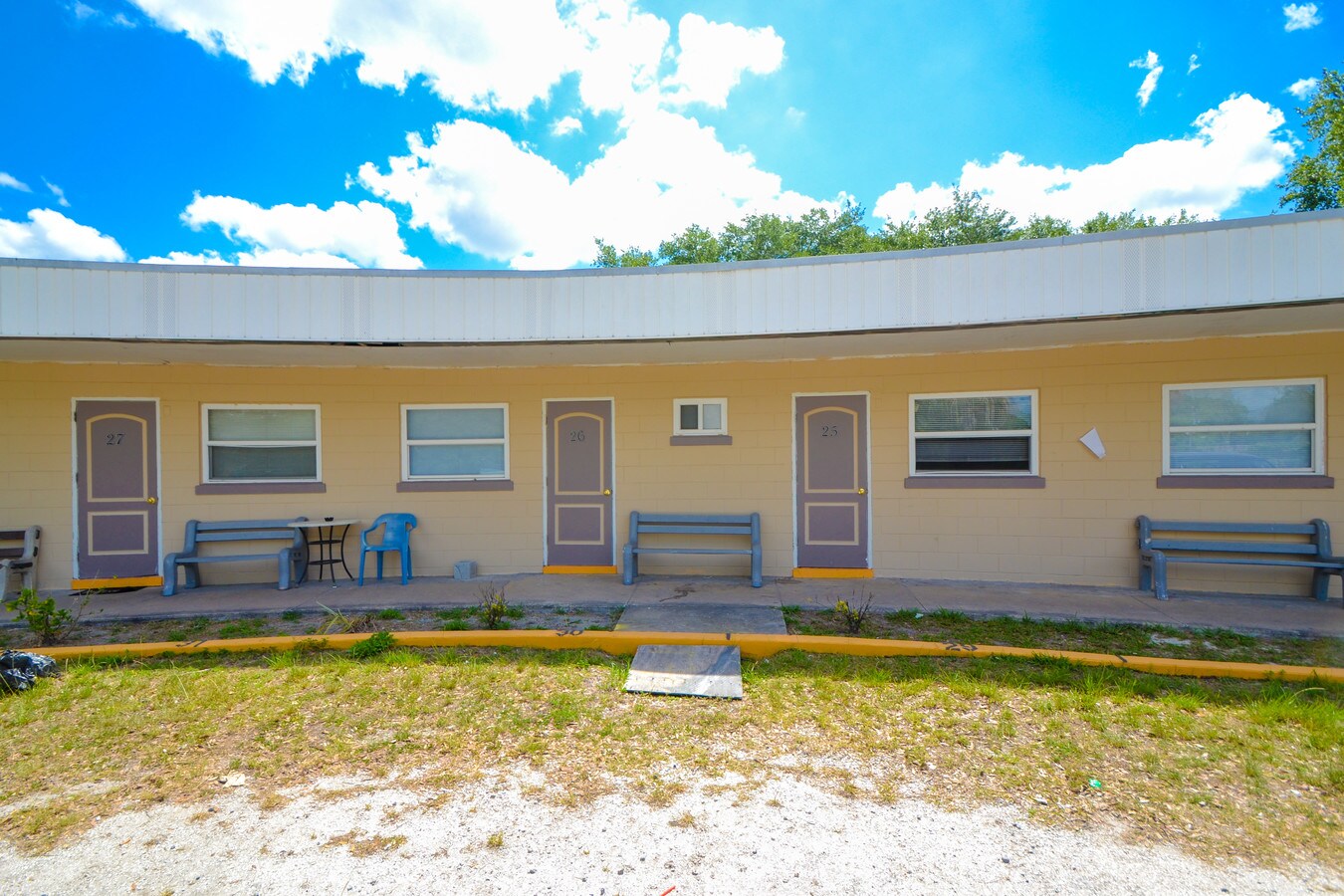 647 S Woodland Blvd, Deland, FL, 32720 Motel Property For Sale