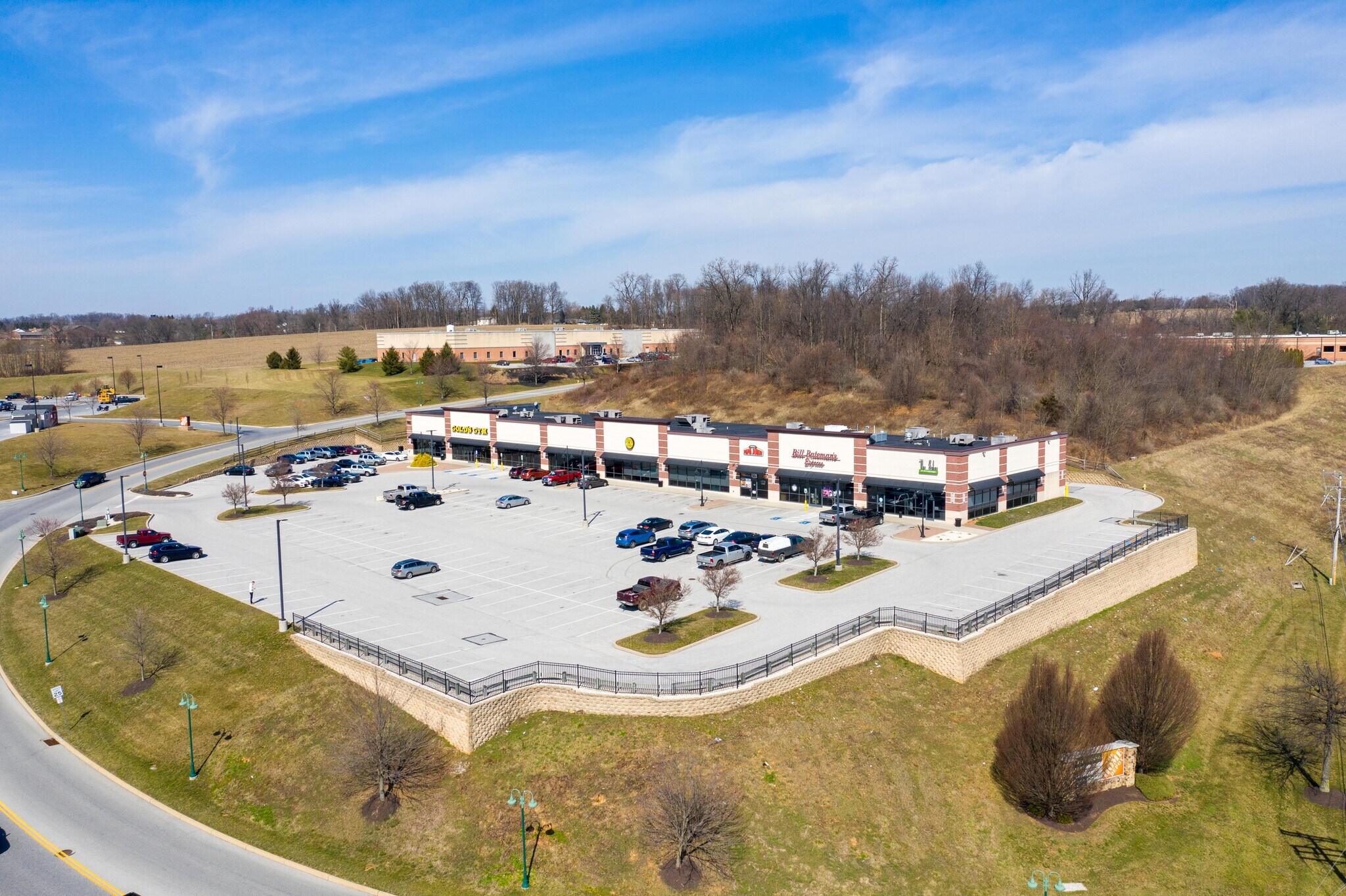 985 Far Hills Rd, New Freedom, PA for lease Building Photo- Image 1 of 2