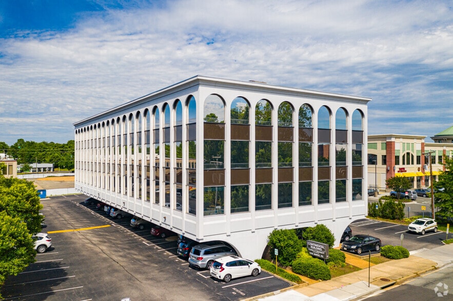 5206 Markel Rd, Richmond, VA for lease - Building Photo - Image 1 of 3