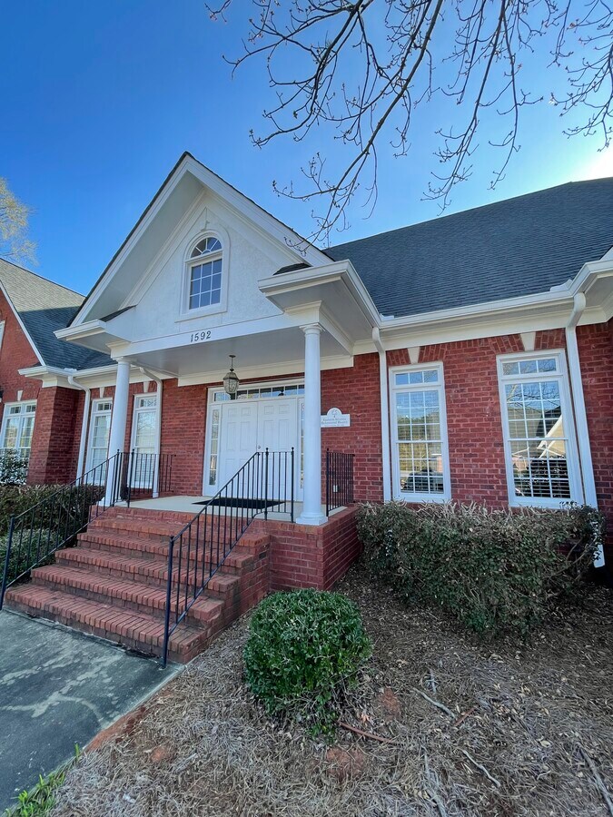 1592 Mars Hill Rd, Watkinsville, GA 30677