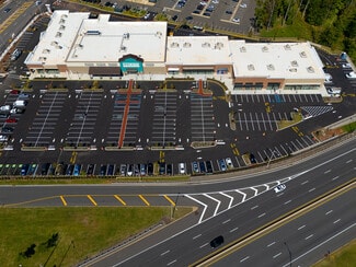 More details for 1000 Saint Georges Ave, Avenel, NJ - Retail for Lease