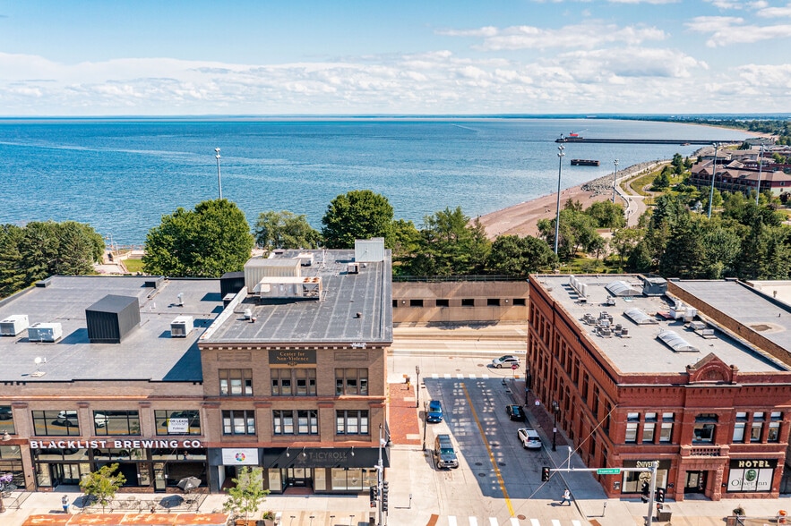 202 E Superior St, Duluth, MN for sale - Building Photo - Image 2 of 50