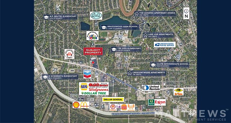 410-480 Plantation Dr, Lake Jackson, TX for lease - Building Photo - Image 3 of 3