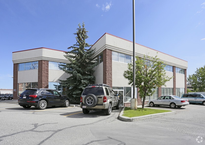 2908 2nd Ave SE, Calgary, AB for lease - Building Photo - Image 2 of 44