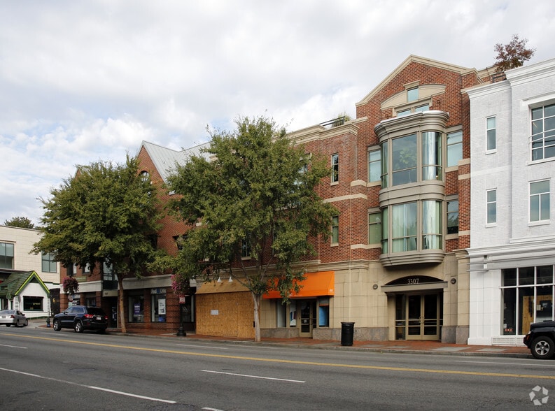 3325-3329 M St NW, Washington, DC for lease - Building Photo - Image 2 of 3