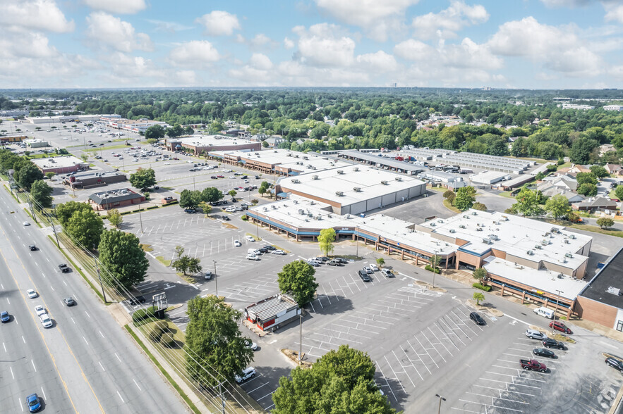 6600-6748 Winchester Rd, Memphis, TN for lease - Aerial - Image 3 of 10