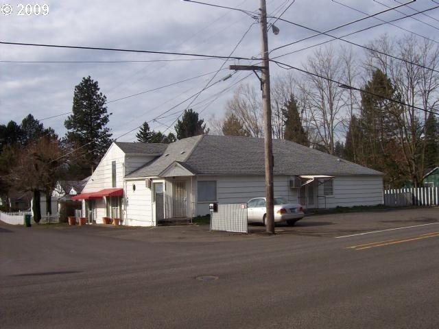 9455 SW 80th Ave, Portland, OR for sale Primary Photo- Image 1 of 1
