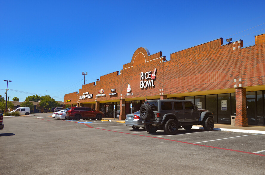 2800 Forestwood Dr, Arlington, TX for lease - Building Photo - Image 1 of 7