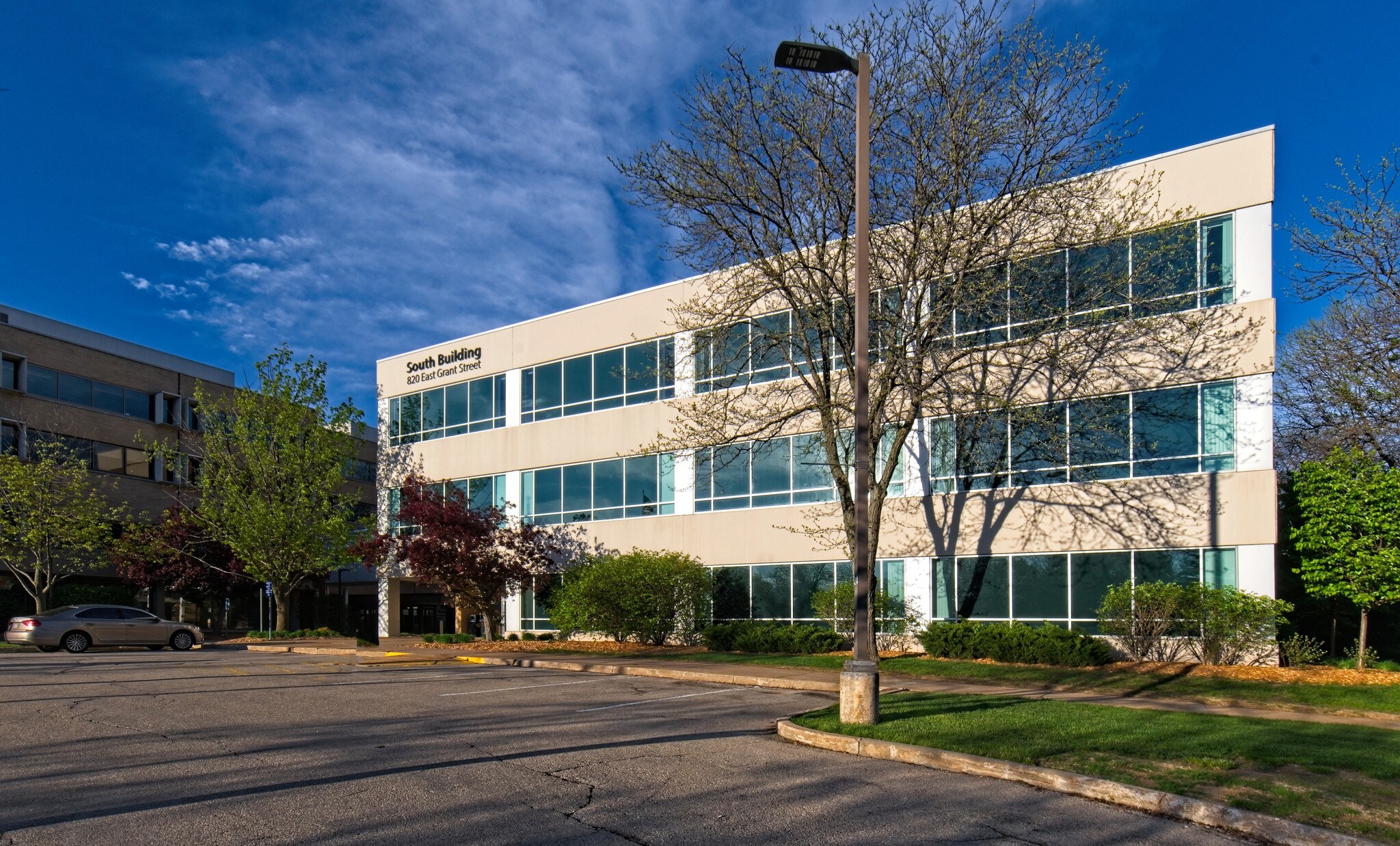 820 E Grant St, Appleton, WI 54911 Appleton Medical Offices South