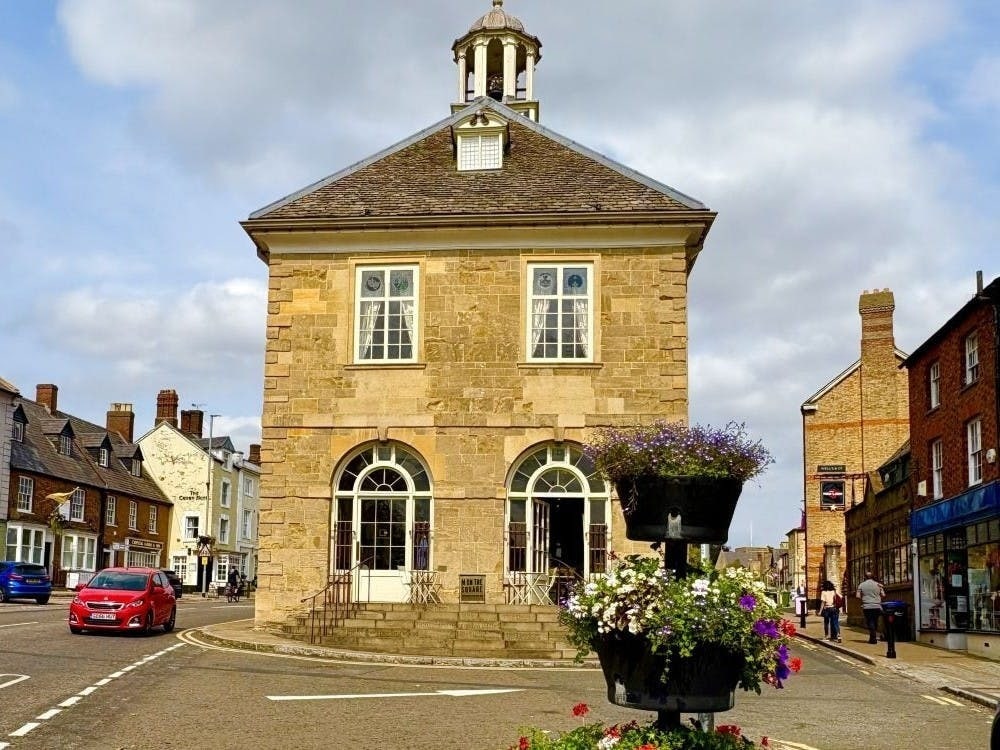 Market Pl, Brackley for lease Building Photo- Image 1 of 9