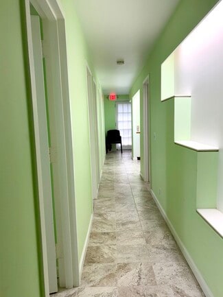 More details for 220 E 30th St, New York, NY - Office/Medical for Lease