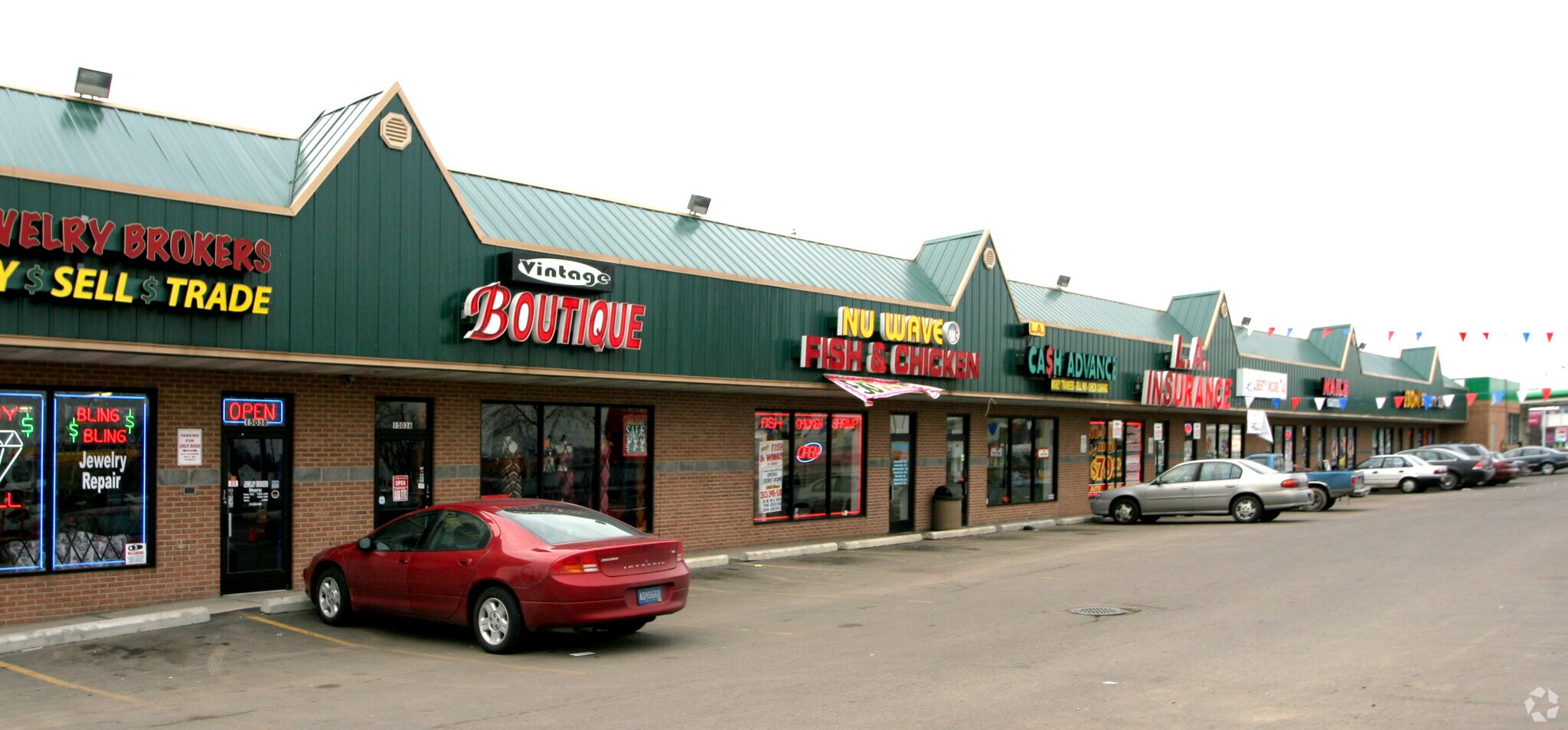 15000-15038 E 8 Mile Rd, Detroit, MI for sale Building Photo- Image 1 of 1