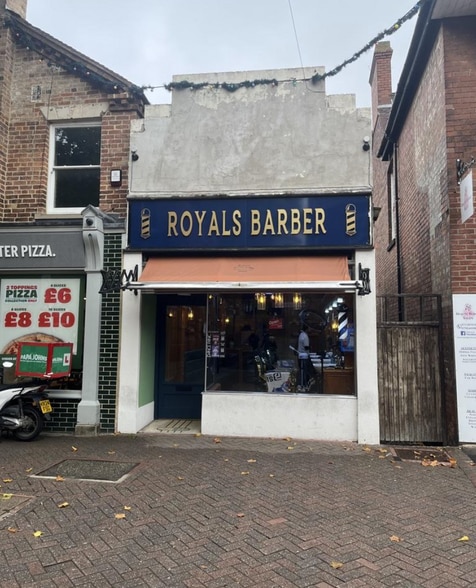 9 High St, Swadlincote for sale - Primary Photo - Image 1 of 1