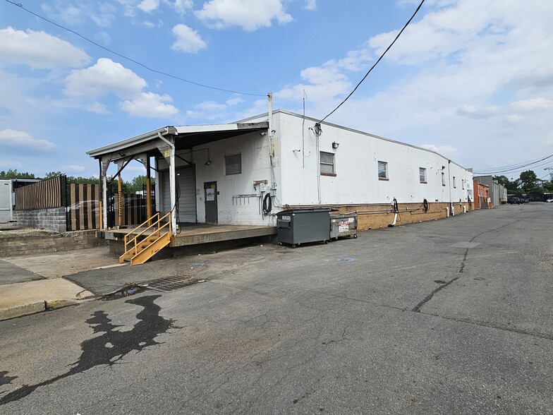 51 Arlington Ave, Kearny, NJ for lease - Building Photo - Image 2 of 5