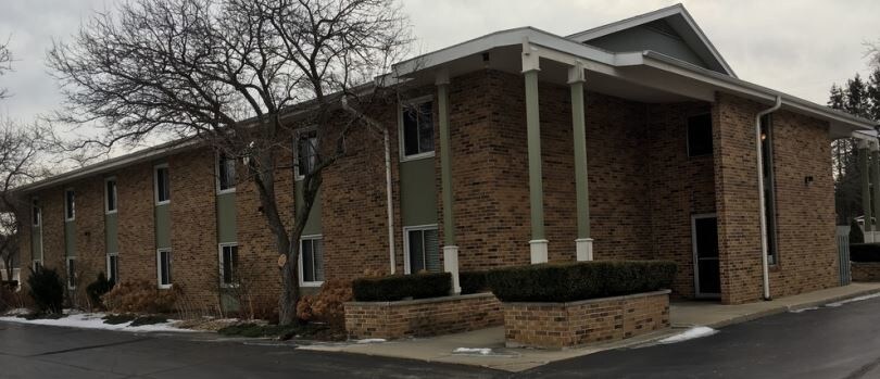 6051 W Brown Deer Rd, Milwaukee, WI for sale Building Photo- Image 1 of 1