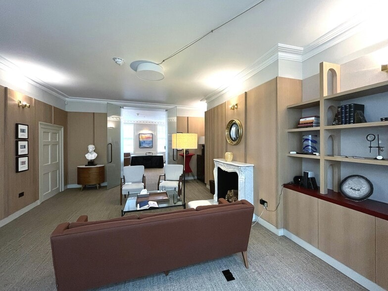 26 Seymour St, London for lease - Building Photo - Image 3 of 6