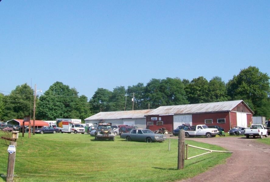 1081 Great Bend Tpke, Pleasant Mount, PA for sale Primary Photo- Image 1 of 1