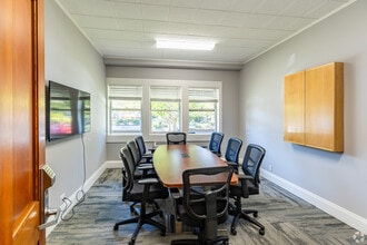 3030 Bridgeway, Sausalito, CA for lease Building Photo- Image 2 of 7