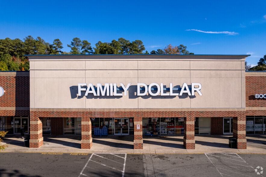 3825 S Roxboro St, Durham, NC for lease - Building Photo - Image 2 of 3