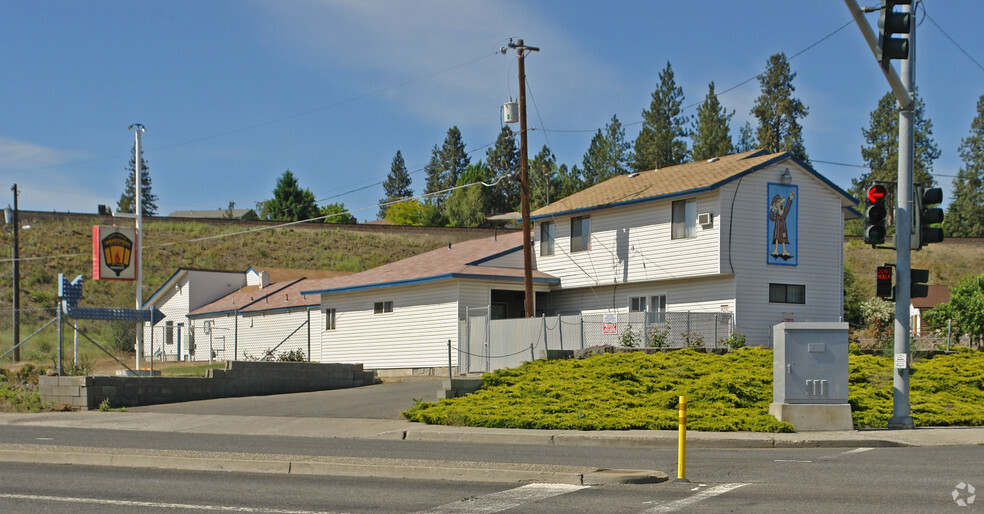 2905 W Sunset Blvd, Spokane, WA for sale - Primary Photo - Image 1 of 4