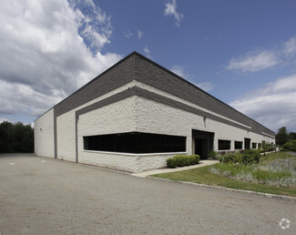 More details for 28 Industrial Dr, Middletown, NY - Industrial for Lease