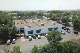 2404 Rutland Dr, Austin, TX for lease Building Photo- Image 2 of 9