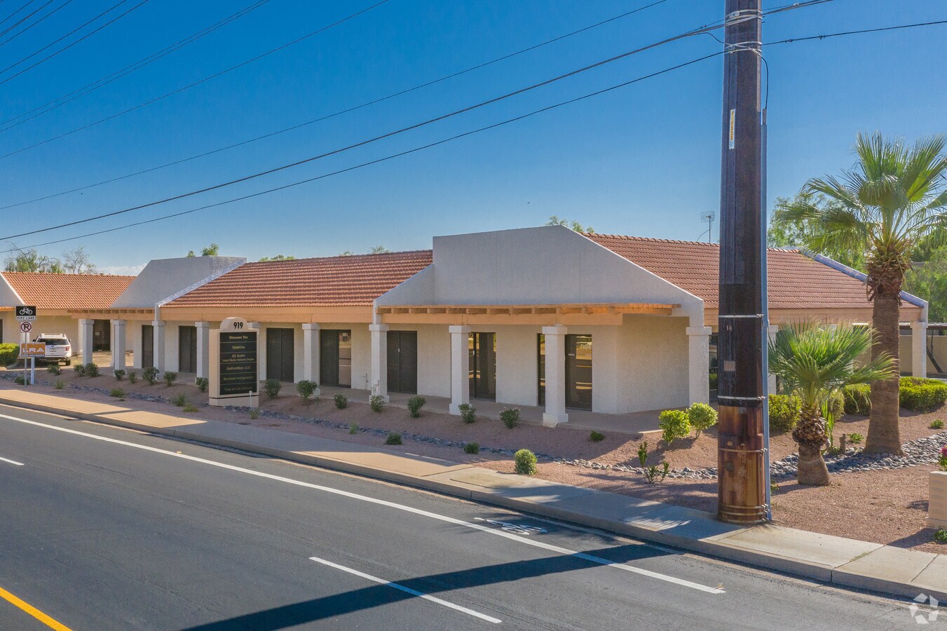 919925 N Stapley Dr, Mesa, AZ 85203