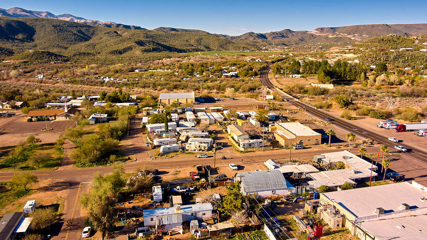 34300 S Old Black Canyon Hwy, Black Canyon City, AZ 85324 - Retail for ...