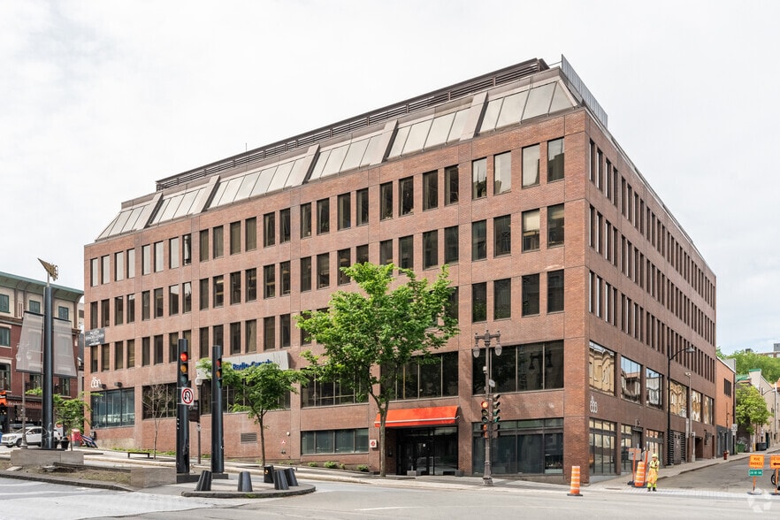 888 Rue Saint-Jean, Québec, QC for lease - Building Photo - Image 2 of 4