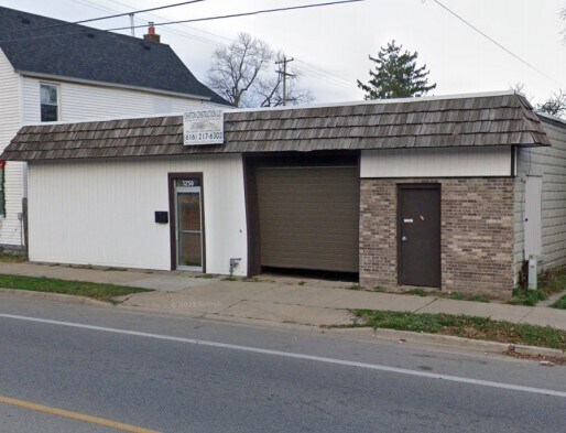 1250 Alpine Ave NW, Grand Rapids, MI for sale Building Photo- Image 1 of 1