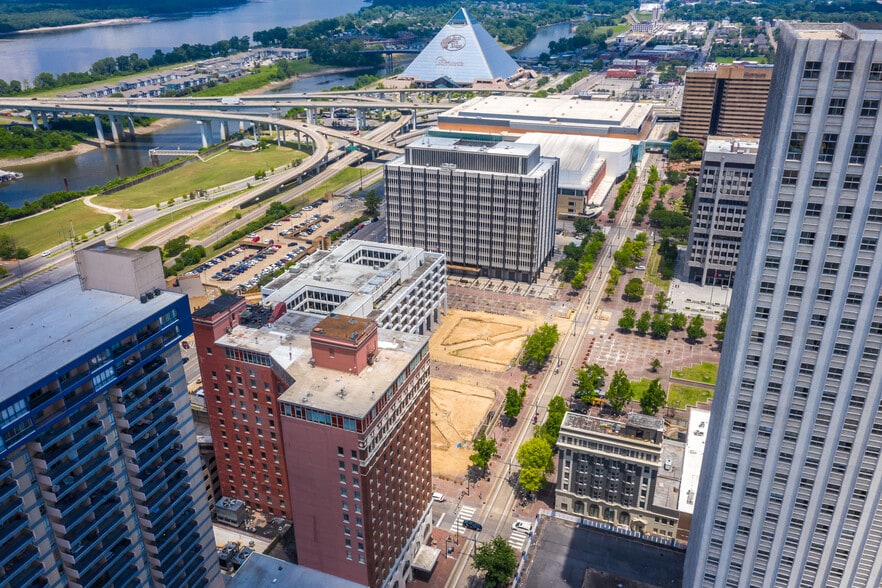 109 N Main St, Memphis, TN for sale - Building Photo - Image 2 of 47