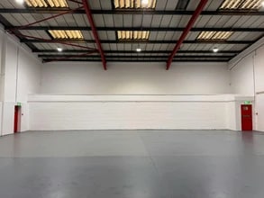 Hythe Rd, London for lease Interior Photo- Image 2 of 4