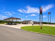 R&R Truck Stop - Convenience Store