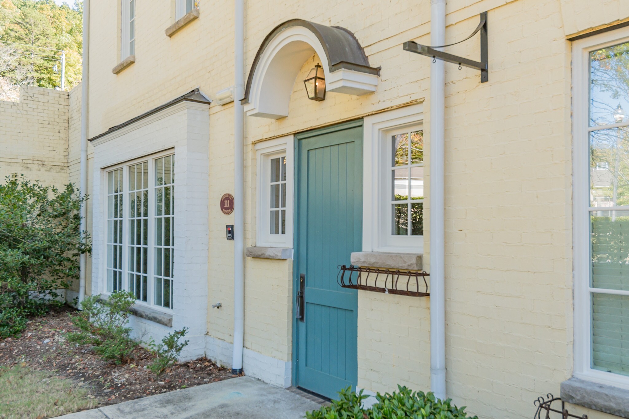 1011 Edenton St, Birmingham, AL 35242 Edenton Village Office