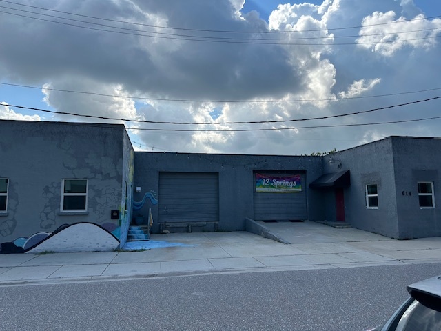 614 Florida Ave, Sarasota, FL for lease - Building Photo - Image 1 of 10