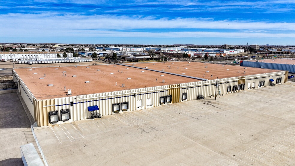 11075 E 40th Ave, Denver, CO for lease - Building Photo - Image 3 of 10
