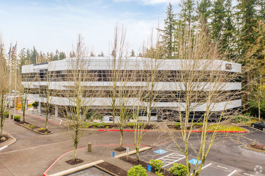 4550 Kruse Way, Lake Oswego, OR for lease - Primary Photo - Image 1 of 7