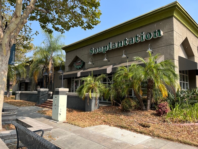 301 E Huntington Dr, Arcadia, CA for sale - Building Photo - Image 1 of 1