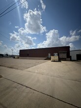 302 34th St, Lubbock, TX for lease Building Photo- Image 2 of 6