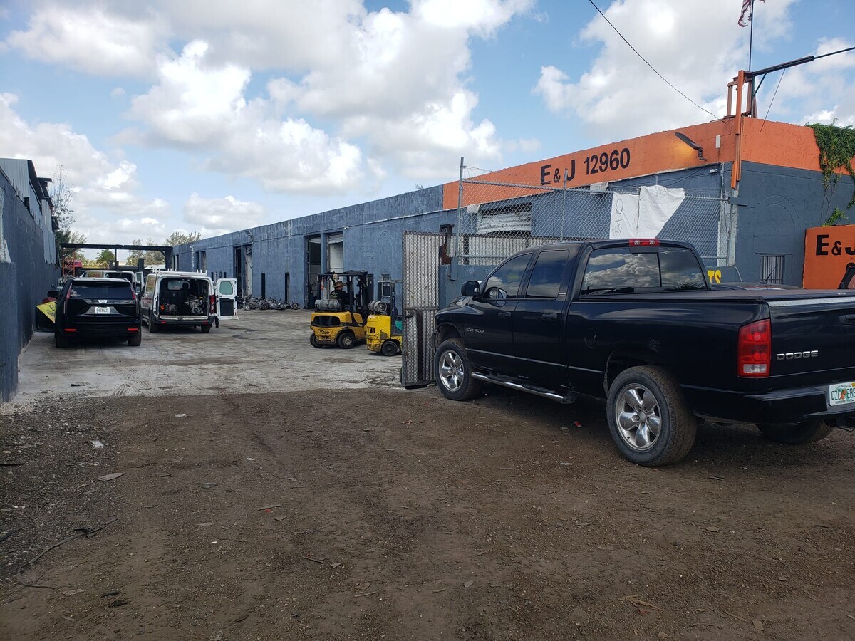 12960 Alexandria Dr, Opa Locka, FL 33054