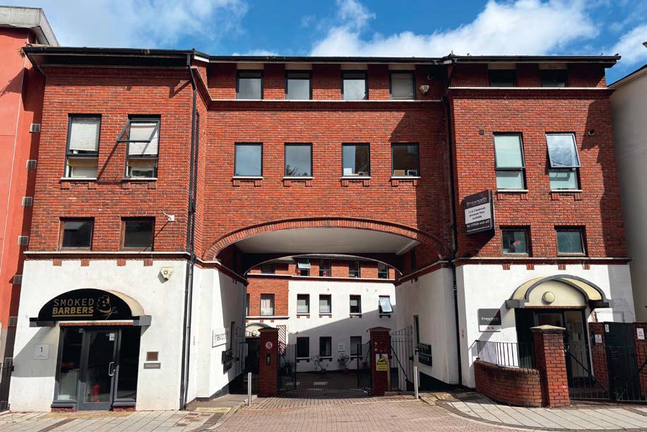 48 New North Rd, Exeter for sale Primary Photo- Image 1 of 6