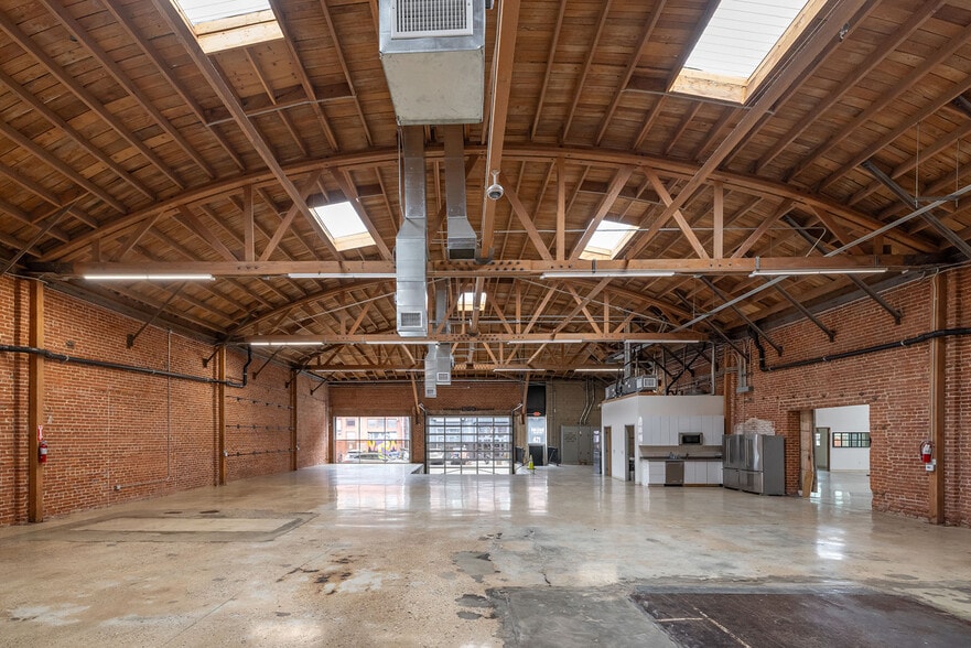 428-436 Colyton St, Los Angeles, CA for lease - Building Photo - Image 3 of 6