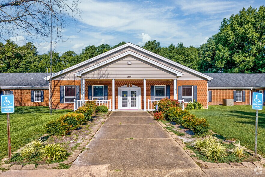 2856 Forehand Dr, Chesapeake, VA for sale - Building Photo - Image 1 of 1