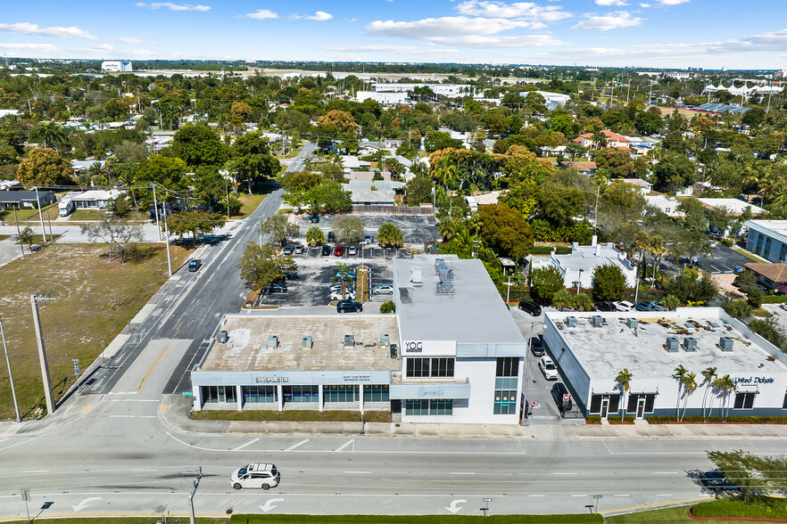 1301 E Atlantic Blvd, Pompano Beach, FL for lease - Building Photo - Image 2 of 14