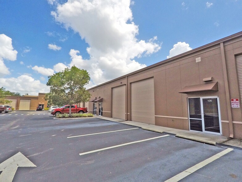 4750 Enterprise Ave, Naples, FL for sale - Building Photo - Image 1 of 1